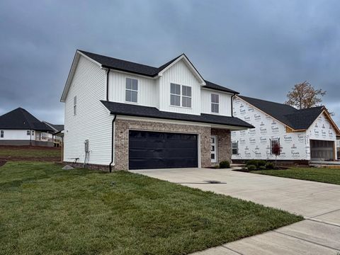 Photo of 508 Cripple Creek Circle, Nicholasville, KY 40356 (MLS # 25501368)