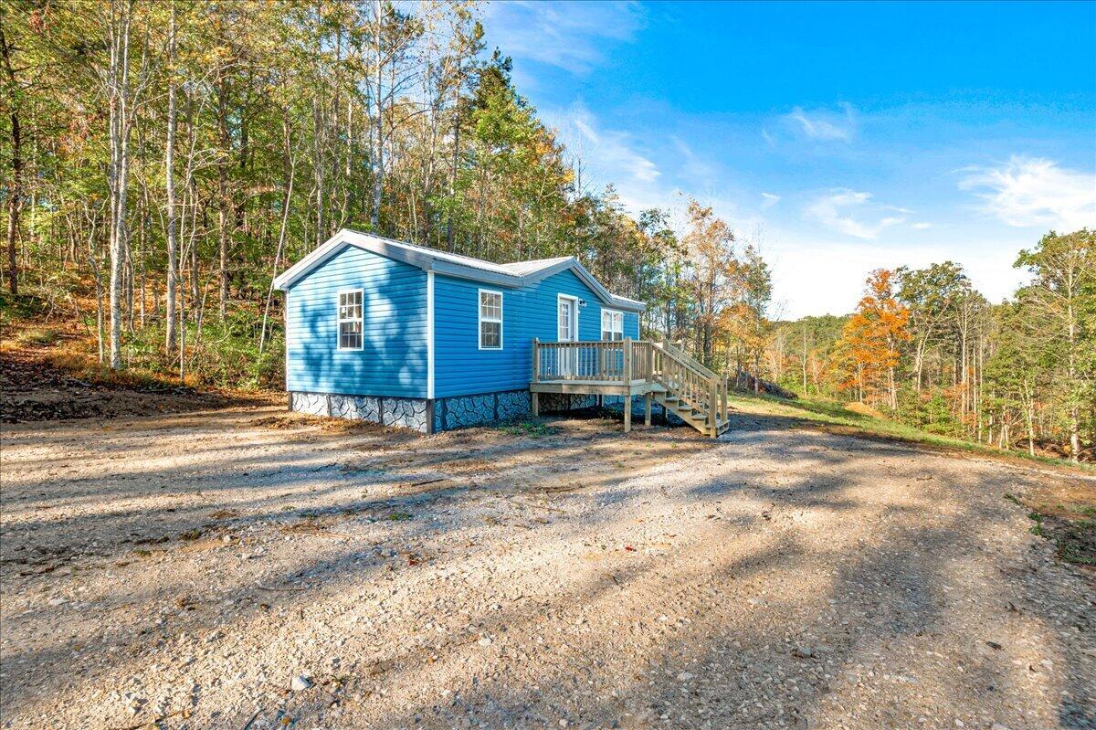 686 Watt Nantz Road