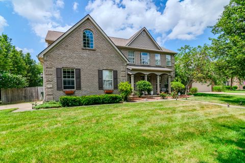 Photo of 4413 Riverside Court, Lexington, KY 40515 (MLS # 25016297)