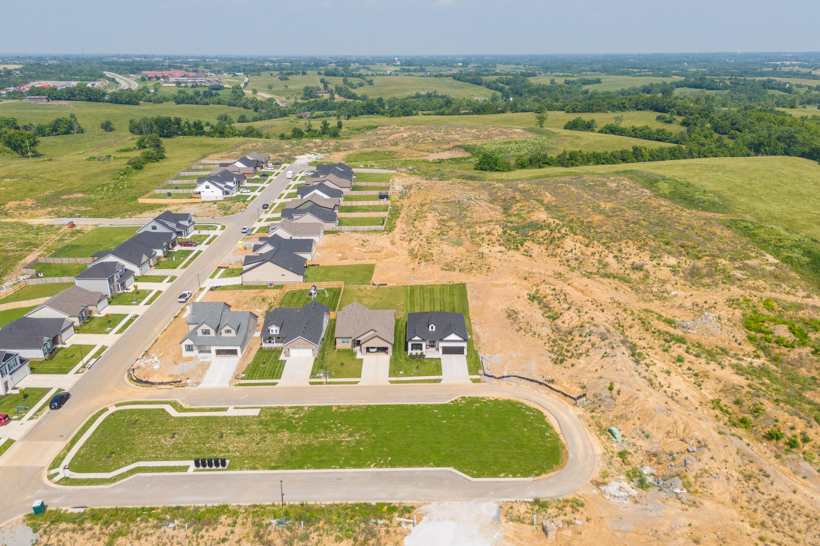 Richmond, Kentucky 40475, United States, 3 Bedrooms Bedrooms, ,2 BathroomsBathrooms,Residential,Active,127128