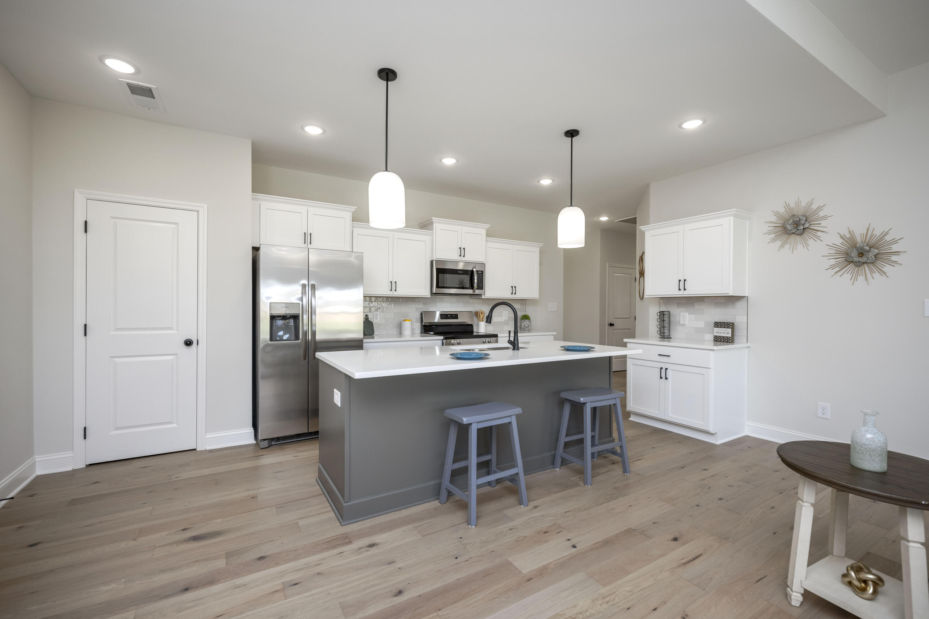 Richmond, Kentucky 40475, United States, 3 Bedrooms Bedrooms, ,2 BathroomsBathrooms,Residential,Active,127128