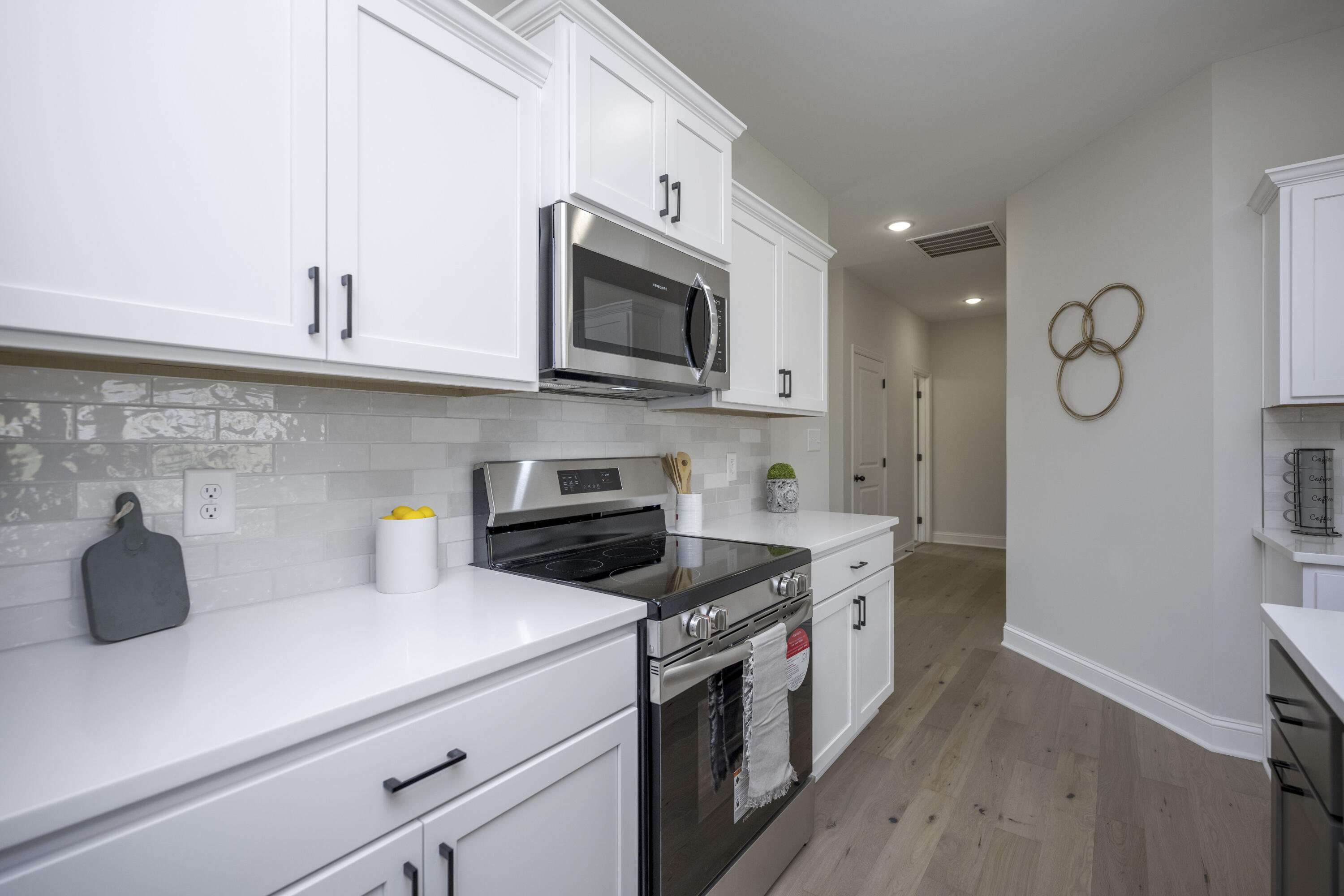 Richmond, Kentucky 40475, United States, 3 Bedrooms Bedrooms, ,2 BathroomsBathrooms,Residential,Active,127128