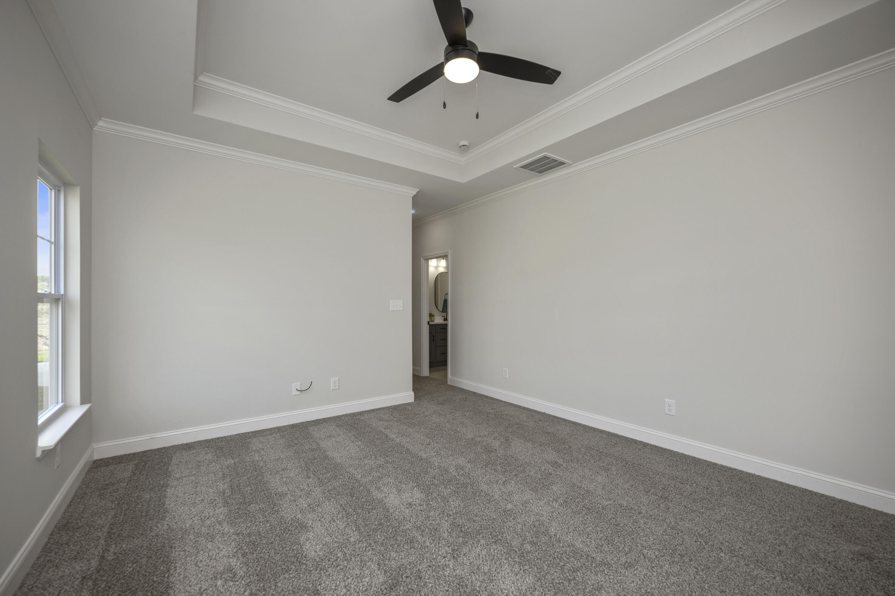 Richmond, Kentucky 40475, United States, 3 Bedrooms Bedrooms, ,2 BathroomsBathrooms,Residential,Active,127128