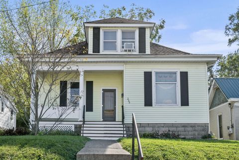 Photo of 235 Wilson Avenue, Cynthiana, KY 41031 (MLS # 25503707)