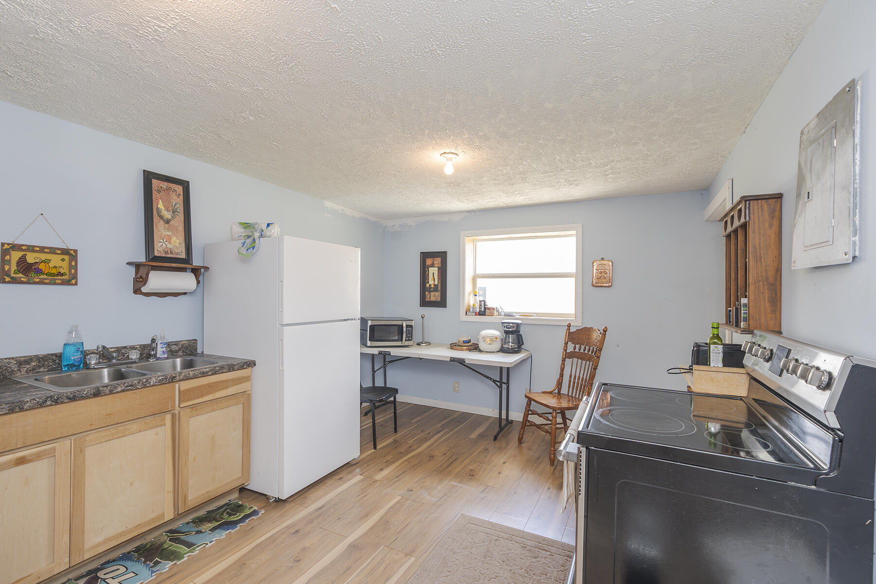 Stanton, Kentucky 40380, United States, ,Commercial,Active,194524