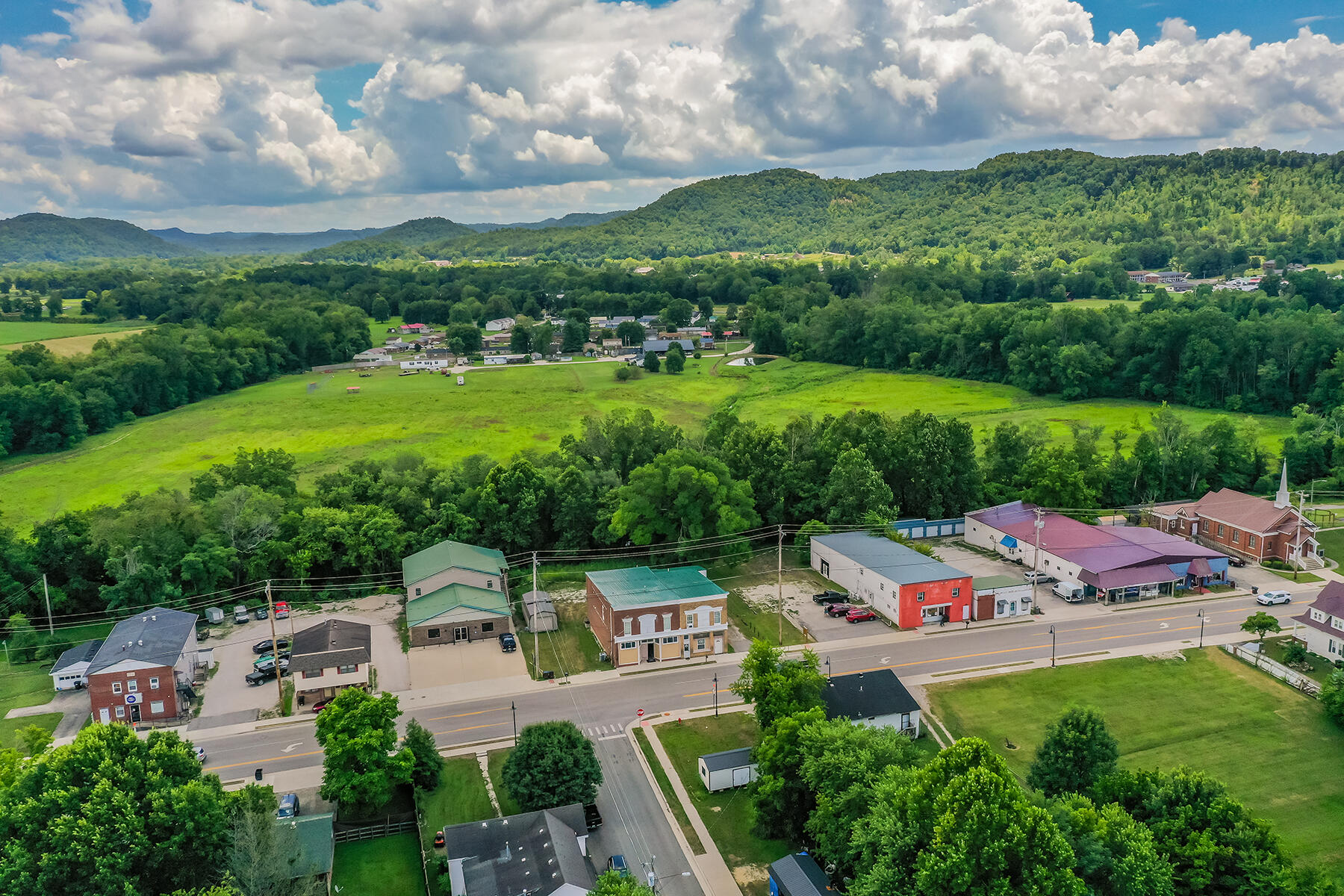 Stanton, Kentucky 40380, United States, ,Commercial,Active,194524