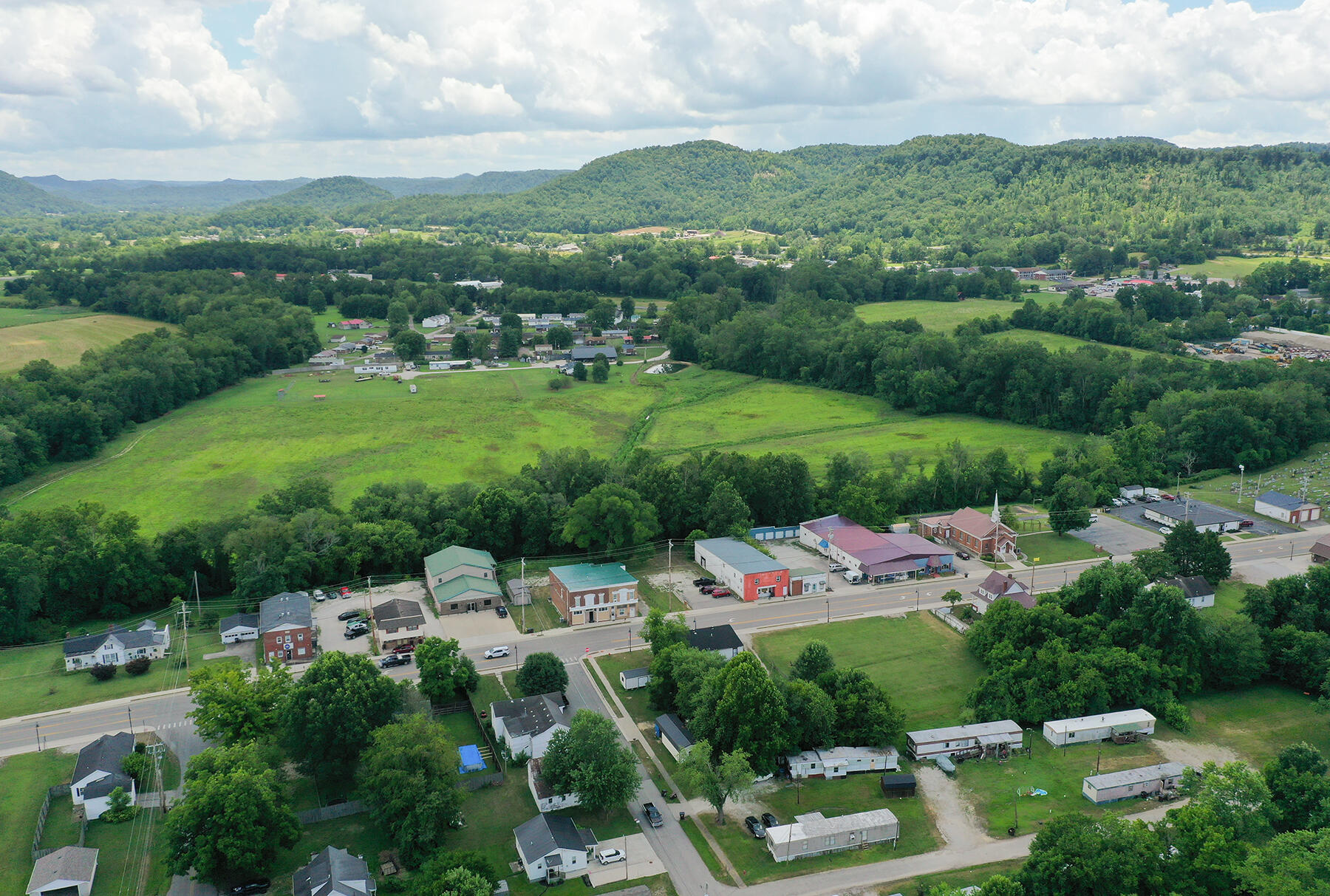 Stanton, Kentucky 40380, United States, ,Commercial,Active,194524