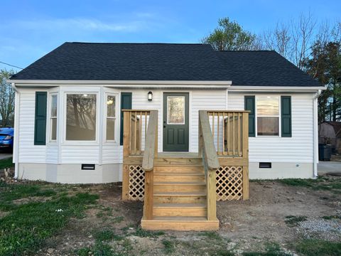 Property photo of 110 Hillcrest Avenue, Lancaster, KY 40444