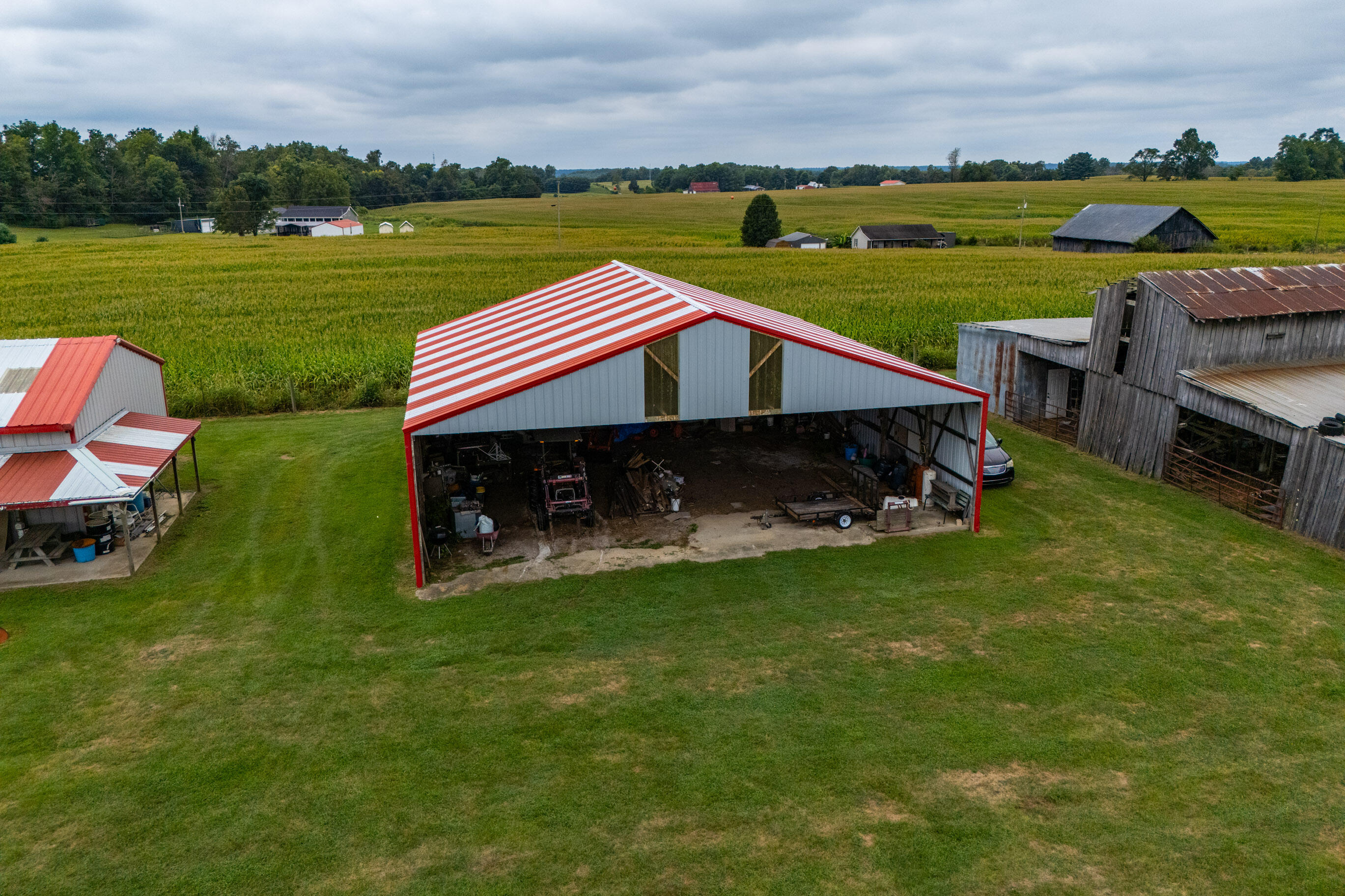 Brodhead, Kentucky 40409, United States, 4 Bedrooms Bedrooms, ,4 BathroomsBathrooms,Residential,Active,196724