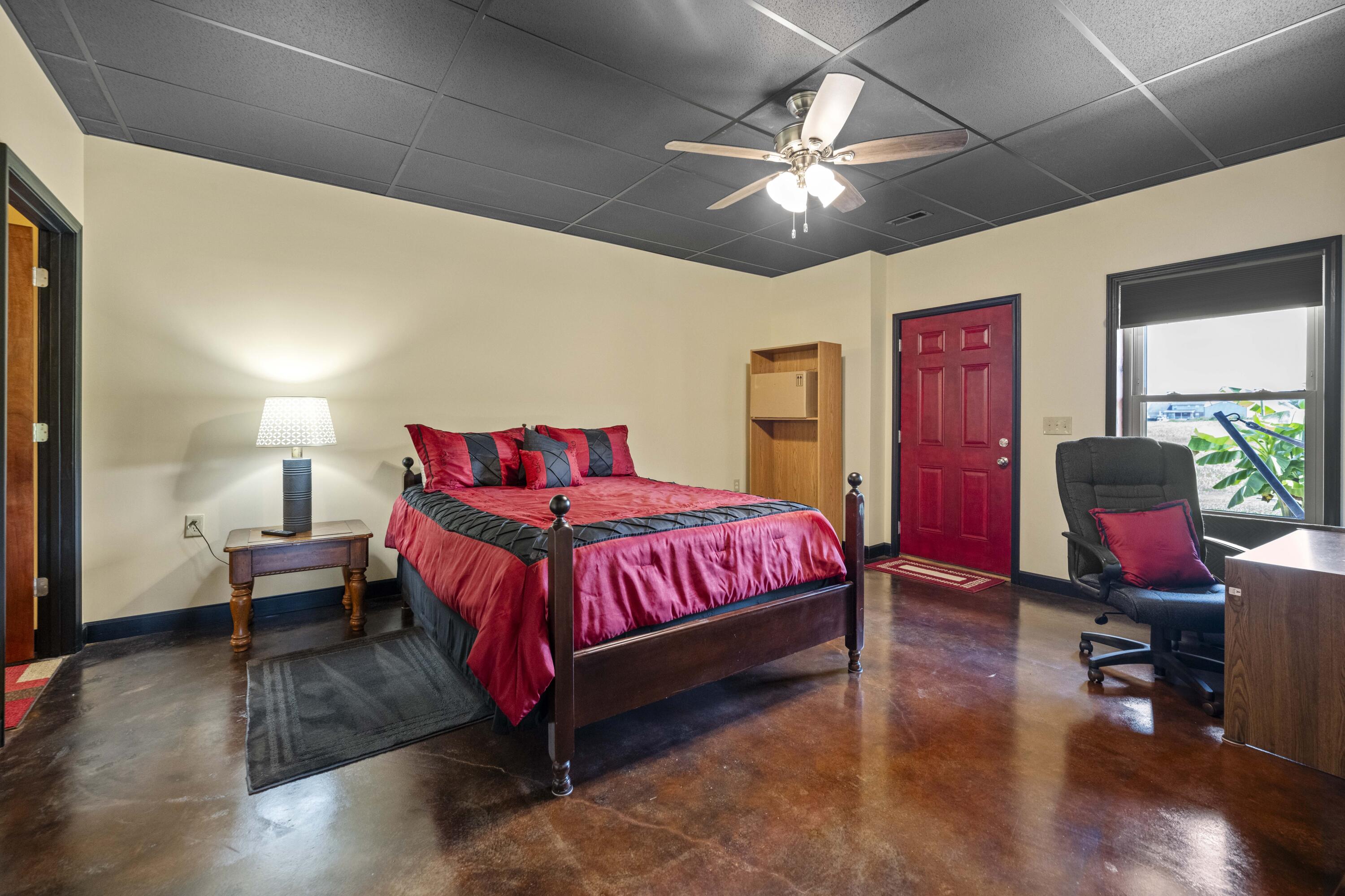 Brodhead, Kentucky 40409, United States, 4 Bedrooms Bedrooms, ,4 BathroomsBathrooms,Residential,Active,196724