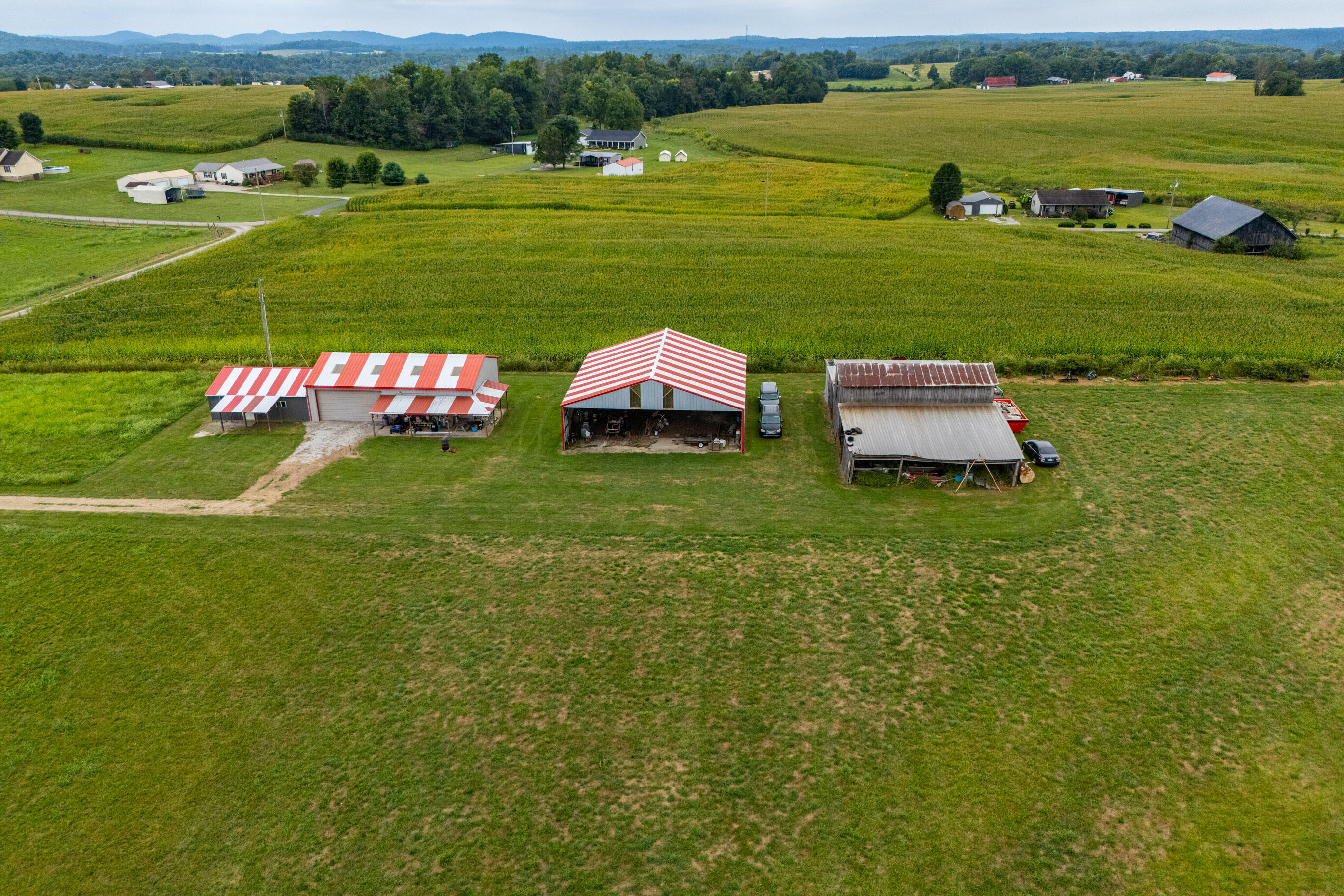 Brodhead, Kentucky 40409, United States, 4 Bedrooms Bedrooms, ,4 BathroomsBathrooms,Residential,Active,196724