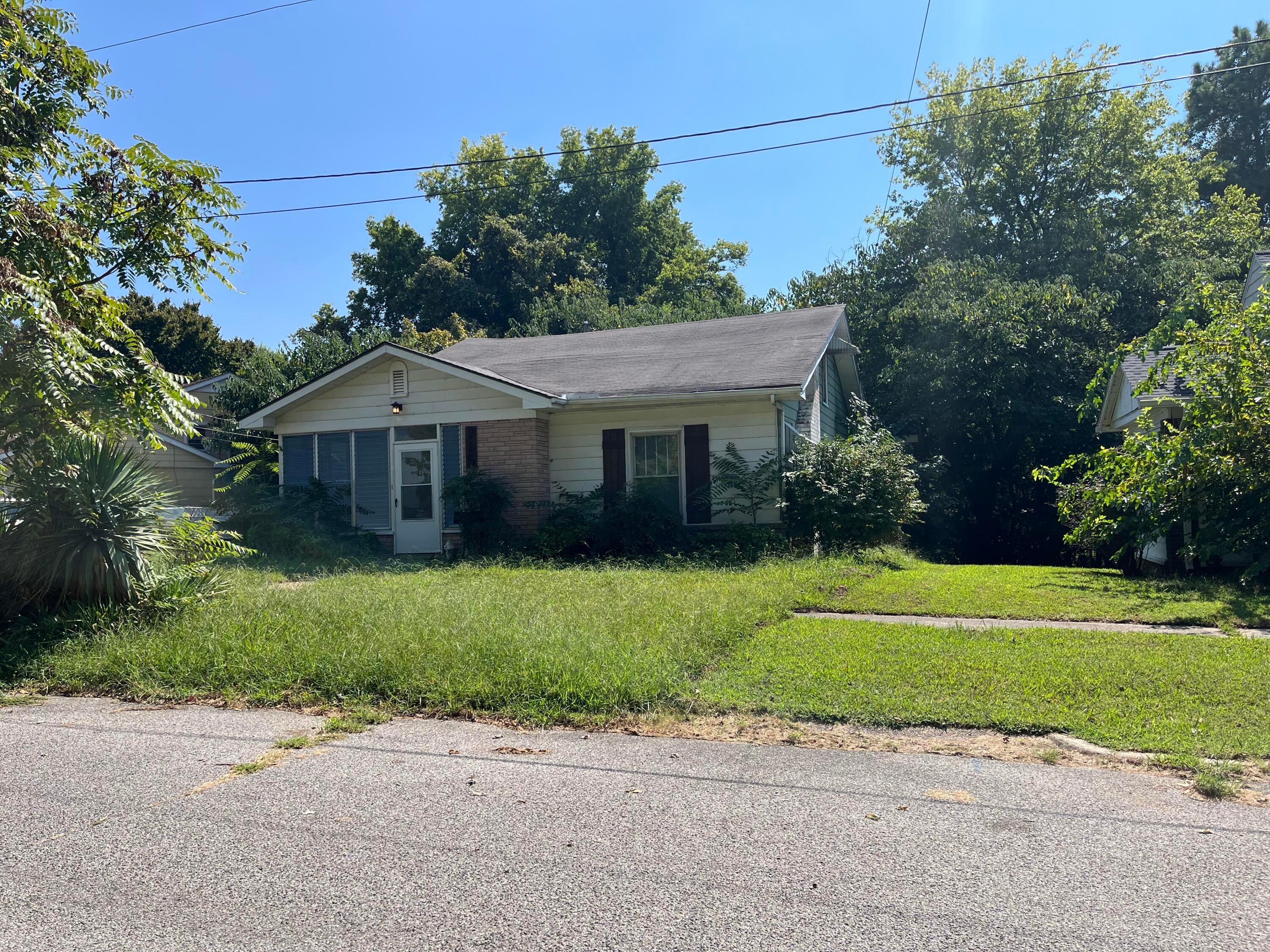 715 Magnolia Street - Photo 3