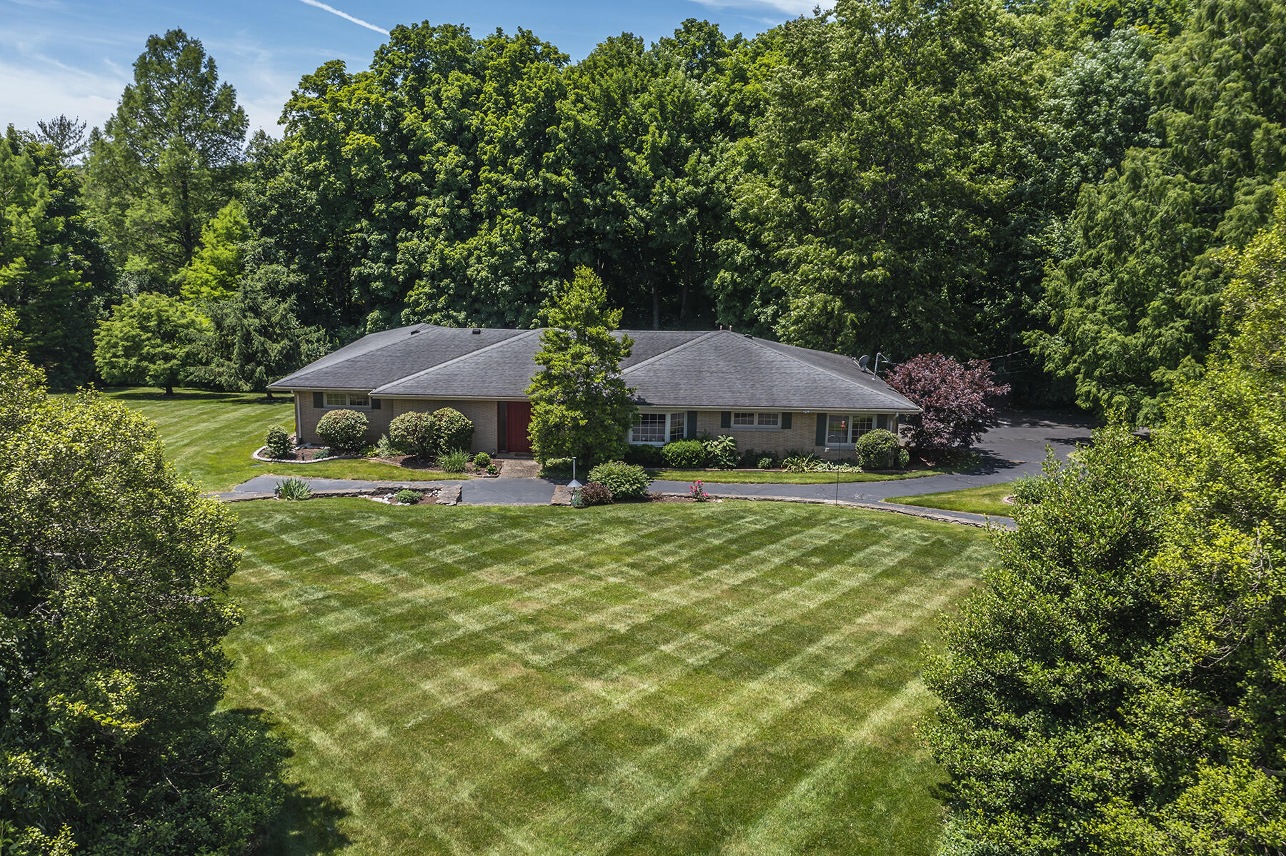 Lexington, Kentucky 40502, United States, 3 Bedrooms Bedrooms, ,2 BathroomsBathrooms,Residential,Active,116864