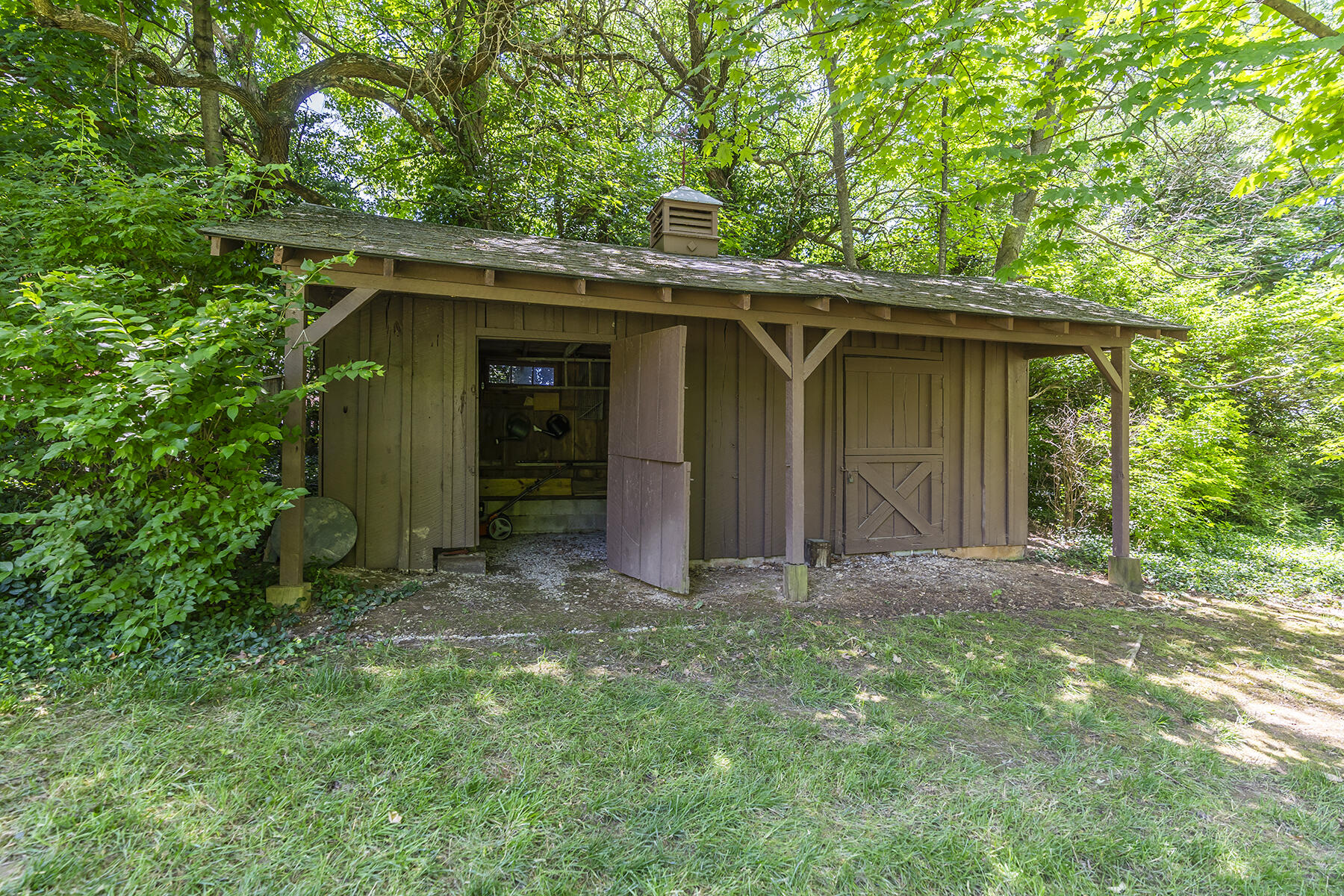 Lexington, Kentucky 40502, United States, 3 Bedrooms Bedrooms, ,2 BathroomsBathrooms,Residential,Active,116864