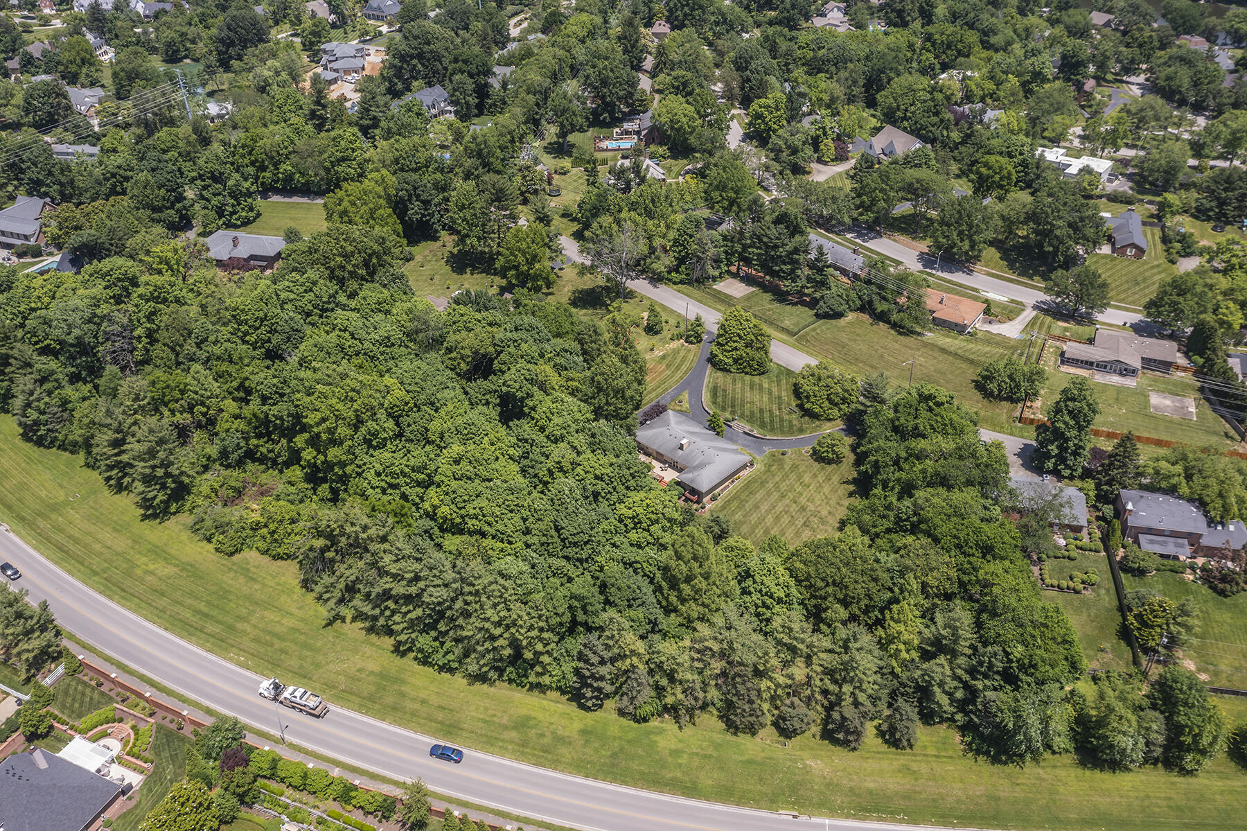 Lexington, Kentucky 40502, United States, 3 Bedrooms Bedrooms, ,2 BathroomsBathrooms,Residential,Active,116864