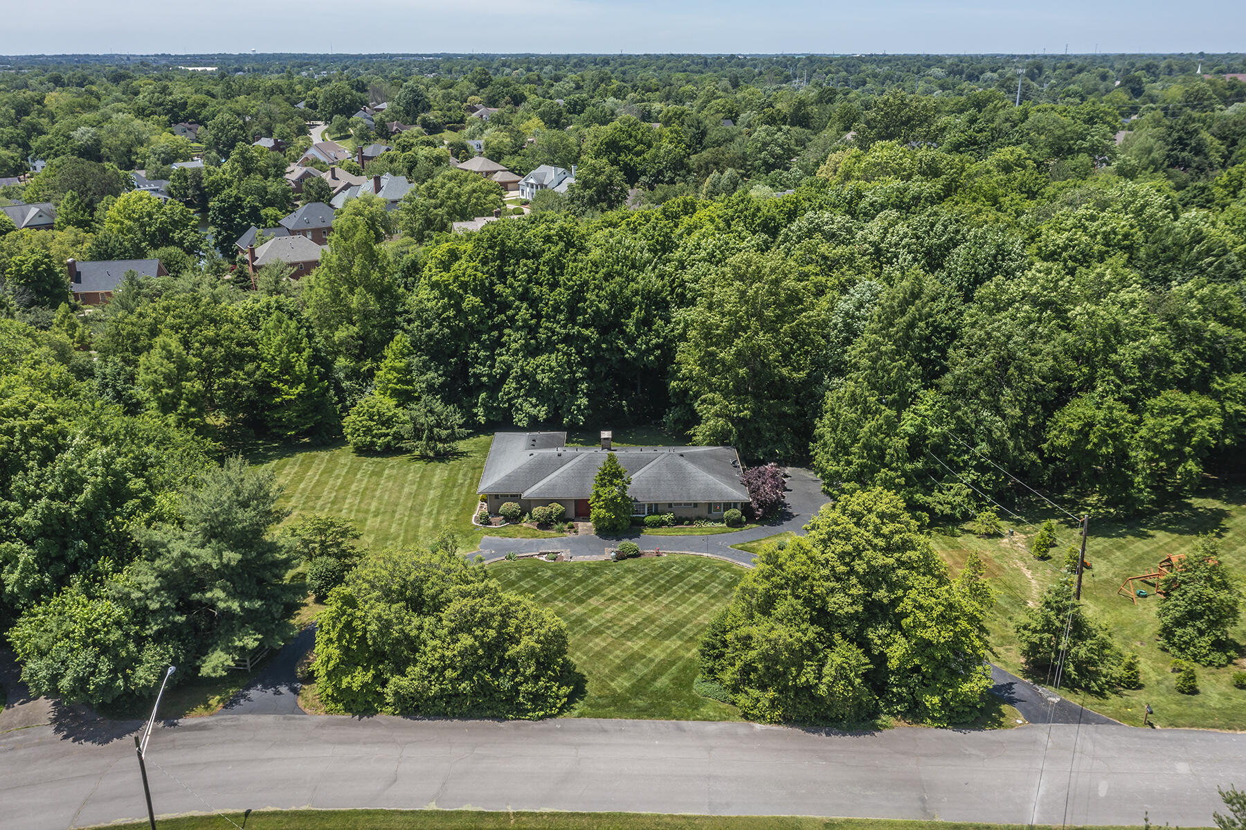 Lexington, Kentucky 40502, United States, 3 Bedrooms Bedrooms, ,2 BathroomsBathrooms,Residential,Active,116864