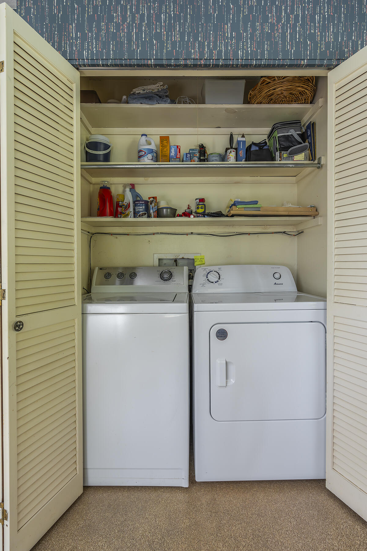 Lexington, Kentucky 40502, United States, 3 Bedrooms Bedrooms, ,2 BathroomsBathrooms,Residential,Active,116864