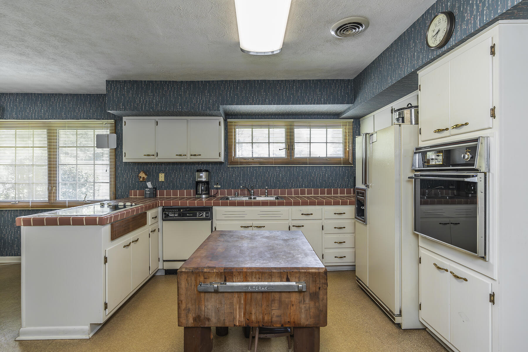 Lexington, Kentucky 40502, United States, 3 Bedrooms Bedrooms, ,2 BathroomsBathrooms,Residential,Active,116864