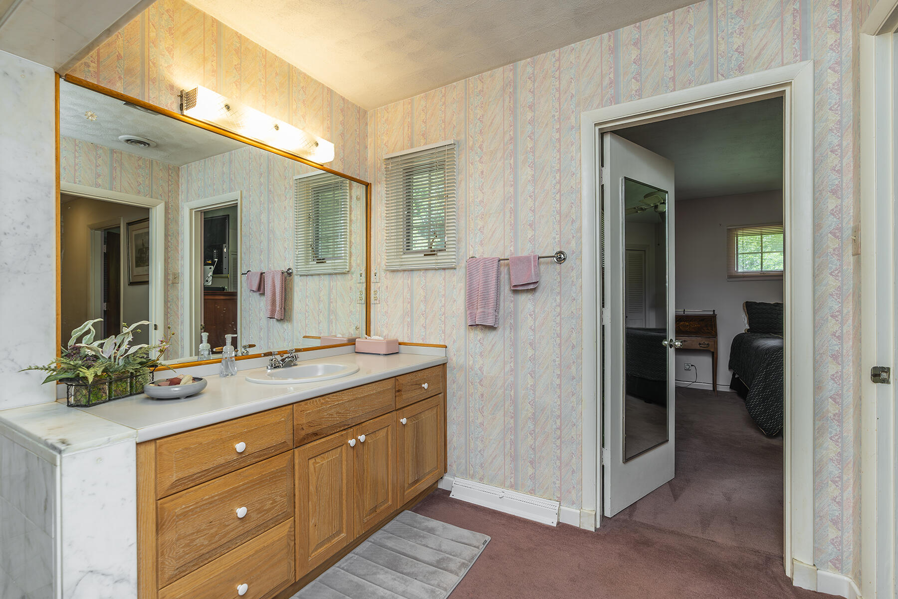 Lexington, Kentucky 40502, United States, 3 Bedrooms Bedrooms, ,2 BathroomsBathrooms,Residential,Active,116864