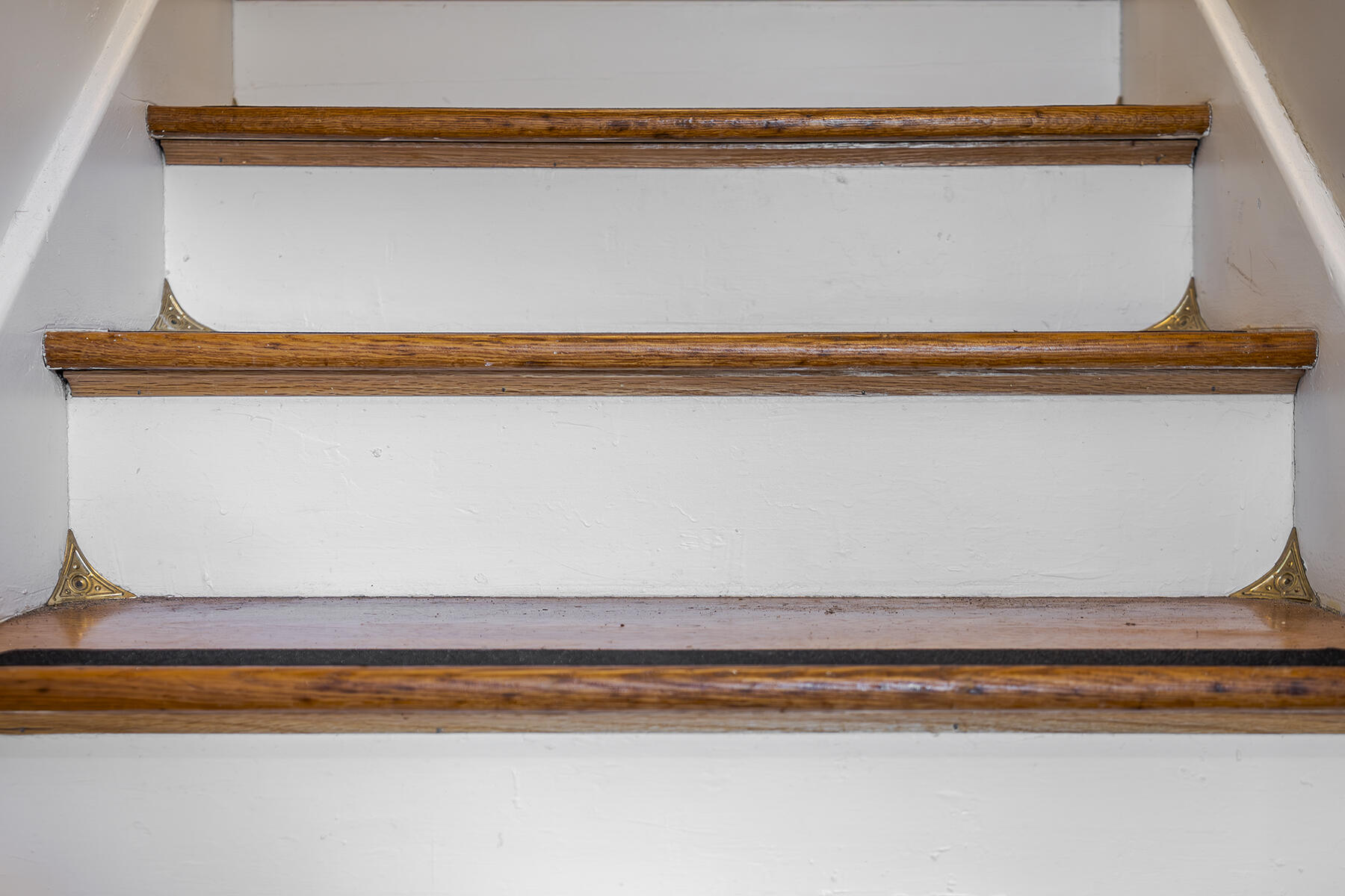 Berea, Kentucky 40403, United States, 4 Bedrooms Bedrooms, ,3 BathroomsBathrooms,Residential,Contingent,115744