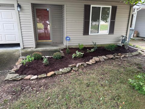 Photo of 632 Hidden Point Drive, Lexington, KY 40517 (MLS # 25502515)