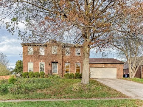 Photo of 4504 Meadowbridge Court, Lexington, KY 40515 (MLS # 25503510)