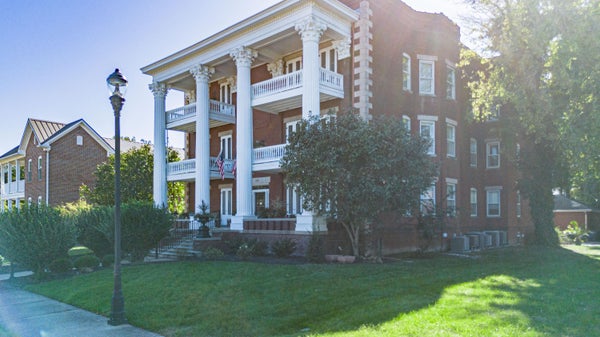 333 N 7TH ST APT 3A, PADUCAH, KY 42001 - Image a623cfac84ca6d3206ec08e732ec65fd/11799575
