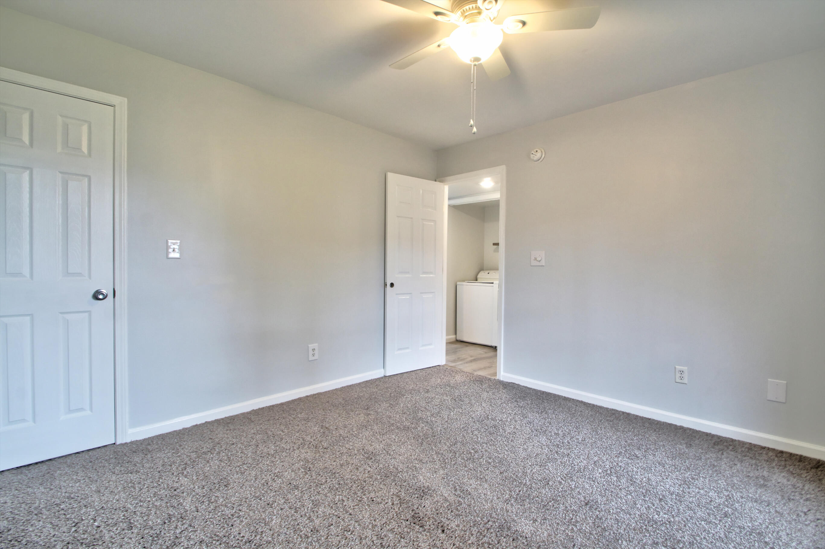 Nicholasville, Kentucky 40356, United States, 2 Bedrooms Bedrooms, ,2 BathroomsBathrooms,Residential,Contingent,138382