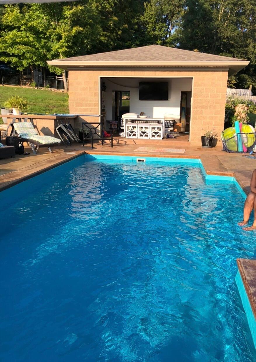 Somerset, Kentucky, 42503, United States, 5 Bedrooms Bedrooms, ,4 BathroomsBathrooms,Residential,Active,2022313