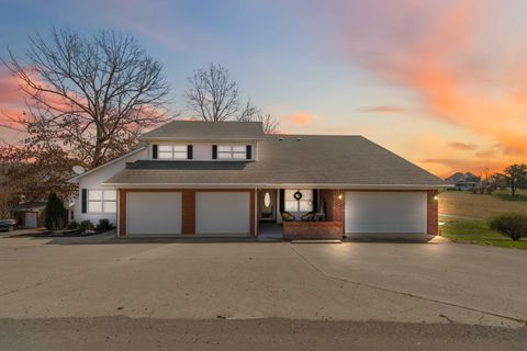 Property photo of 109 Dylan Drive 101, Jamestown, KY 42629
