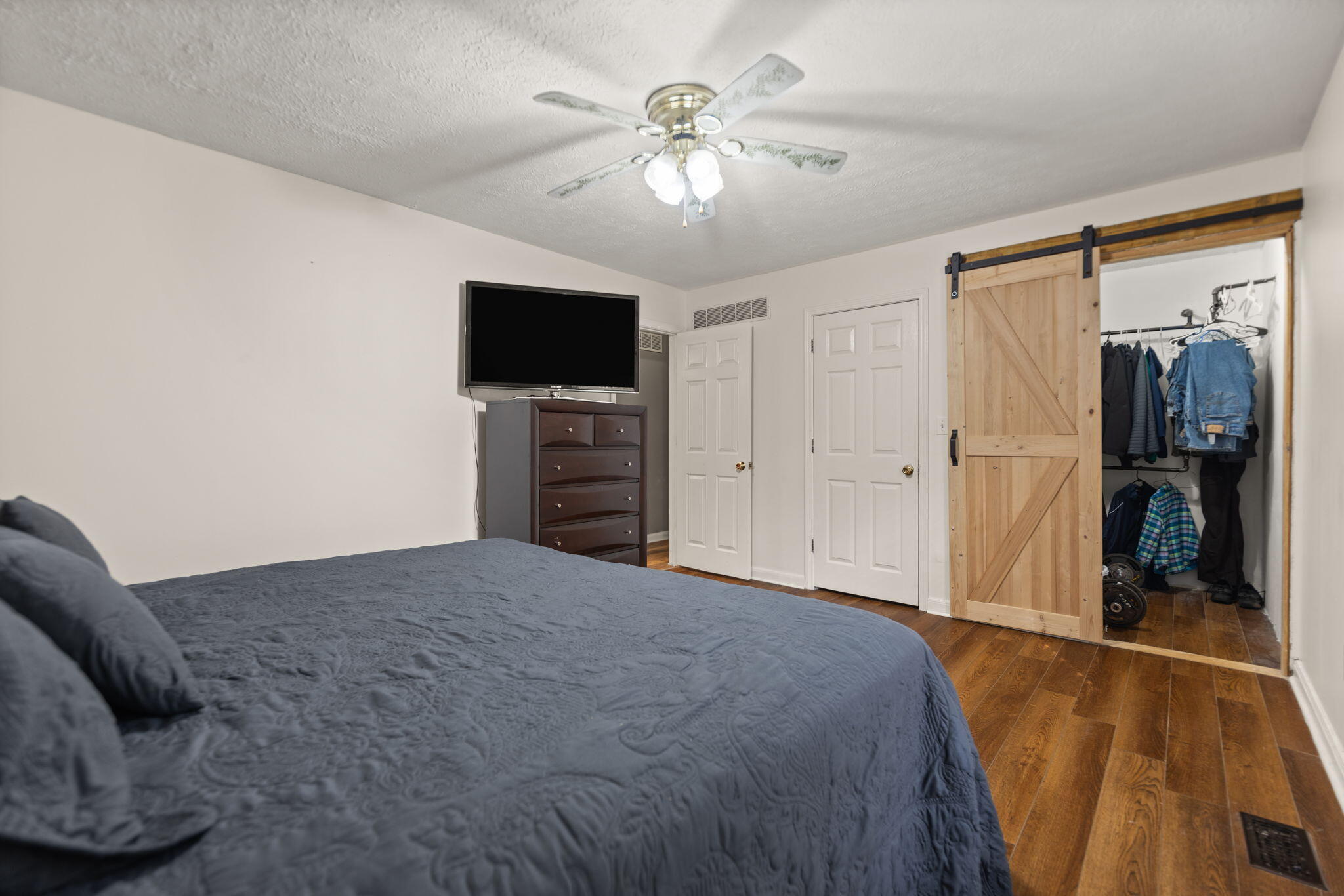 Clay City, Kentucky 40312, United States, 3 Bedrooms Bedrooms, ,2 BathroomsBathrooms,Residential,Contingent,32467