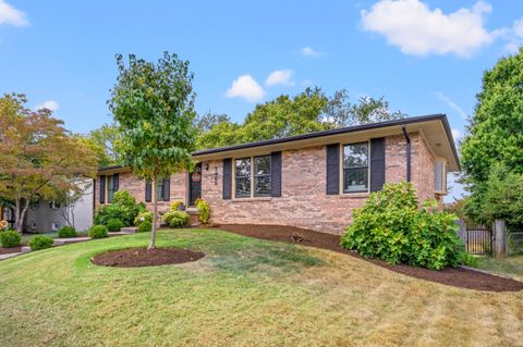 Photo of 3465 Grasmere Drive, Lexington, KY 40503 (MLS # 25500306)