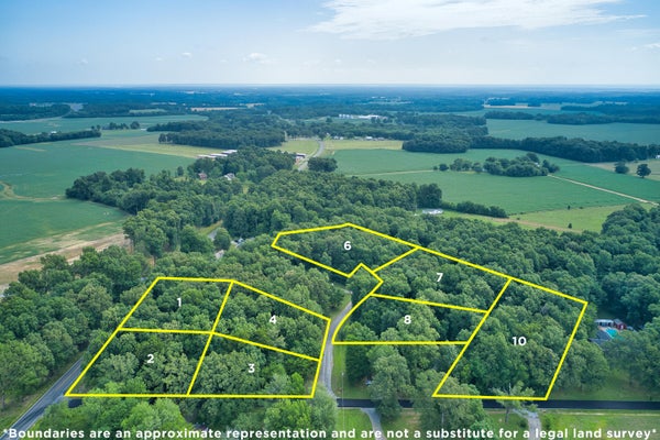 8 SUNNYSIDE LN, MURRAY, KY 42071 - Image a7e40dfdcfb91396b6ce016b9a0b7564/2721949616