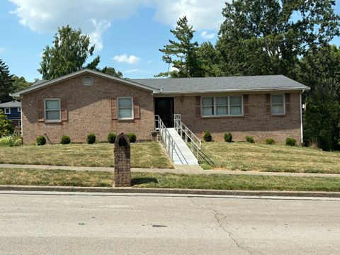 Photo of 3416 Pinas Bay Drive, Lexington, KY 40502 (MLS # 25018545)