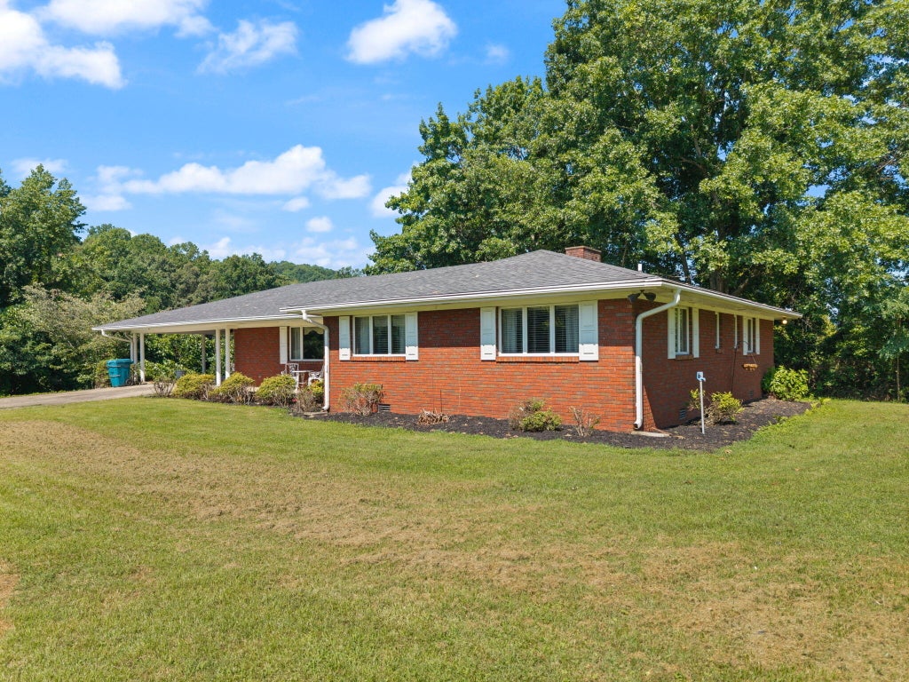 Photo of 210 Langdon Avenue, Manchester, KY 40962 (MLS # 26020727)