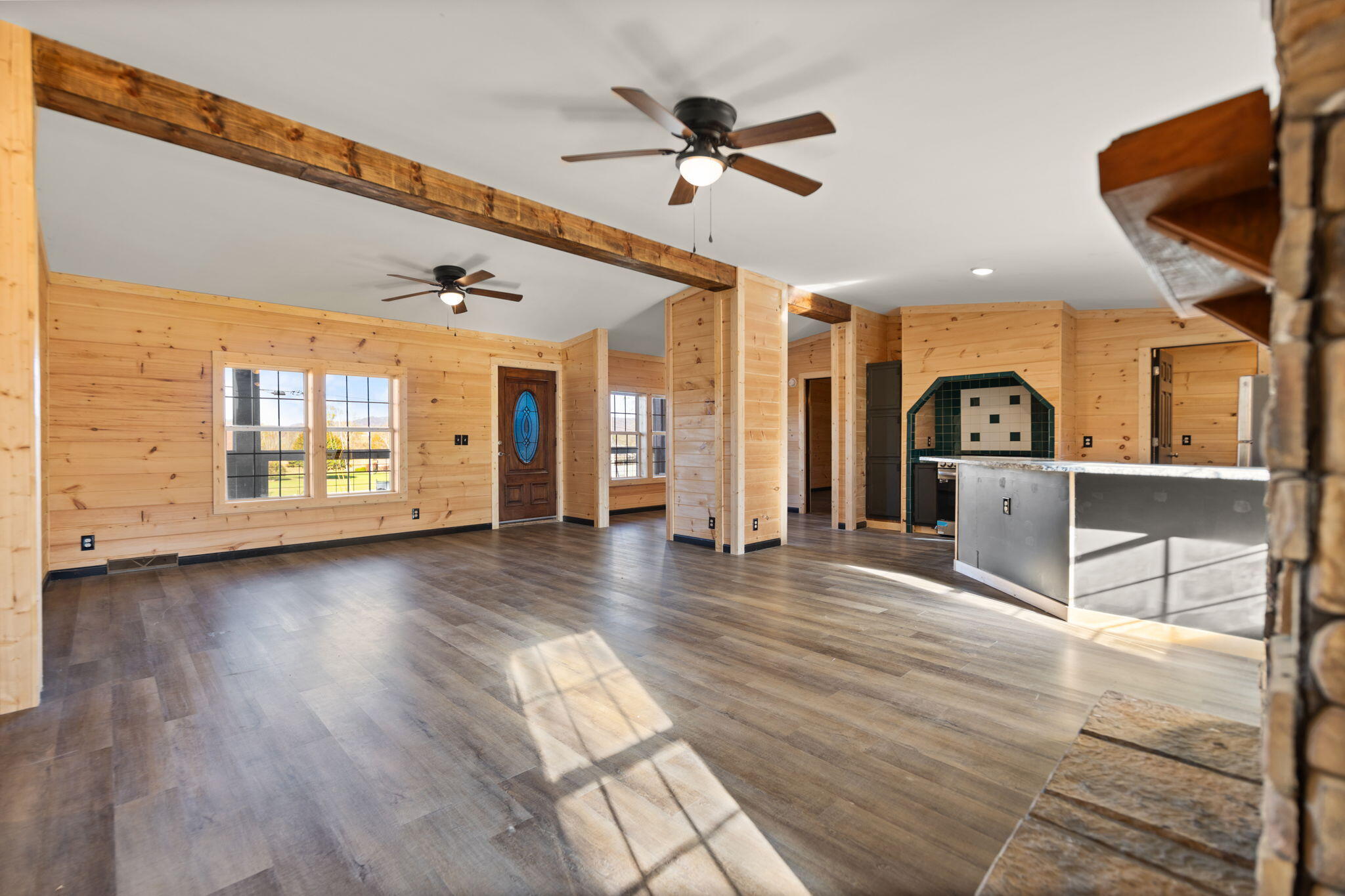 Stanton, Kentucky 40380, United States, 3 Bedrooms Bedrooms, ,2 BathroomsBathrooms,Residential,Active,32459