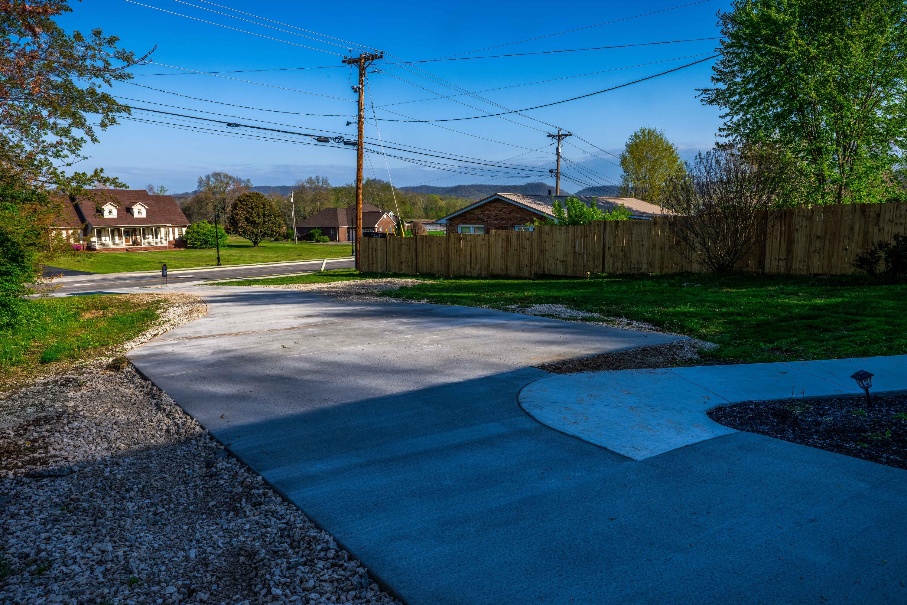 Stanton, Kentucky 40380, United States, 3 Bedrooms Bedrooms, ,2 BathroomsBathrooms,Residential,Active,32459