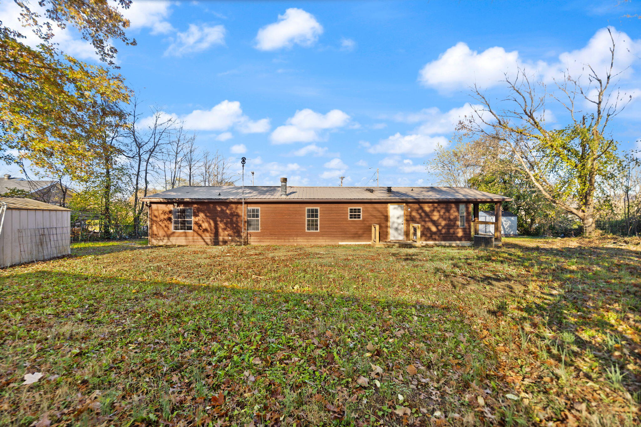 Stanton, Kentucky 40380, United States, 3 Bedrooms Bedrooms, ,2 BathroomsBathrooms,Residential,Active,32459