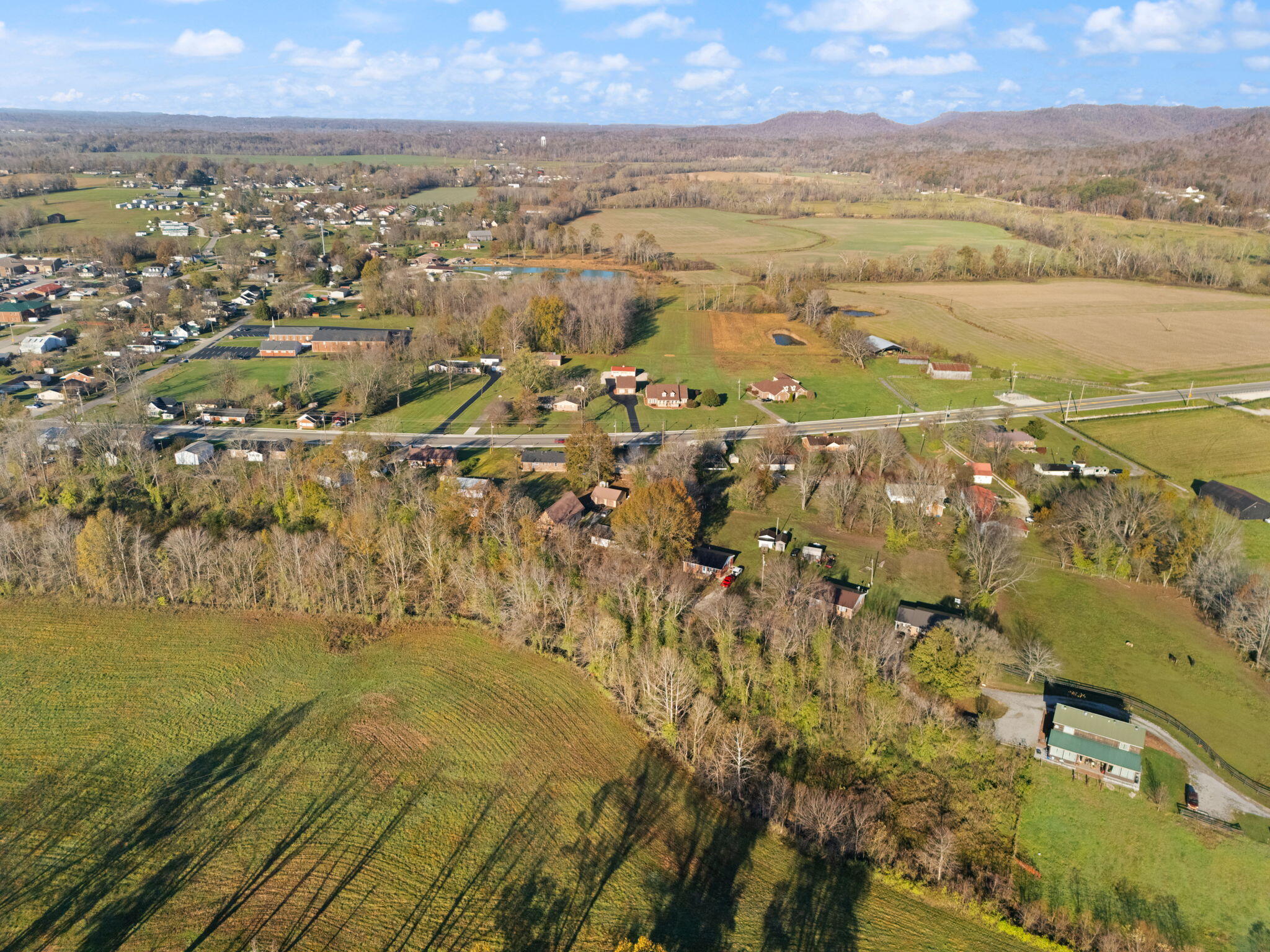 Stanton, Kentucky 40380, United States, 3 Bedrooms Bedrooms, ,2 BathroomsBathrooms,Residential,Active,32459