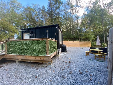 Photo of 6311 Jacks Creek Pike, Lexington, KY 40515 (MLS # 25503274)