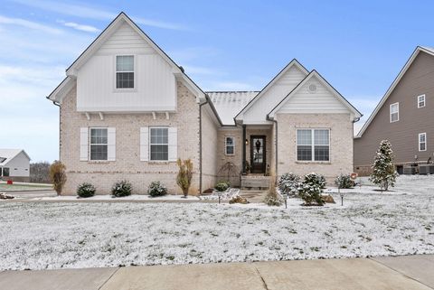 Photo of 101 Tattersalls Drive, Nicholasville, KY 40356 (MLS # 25507366)