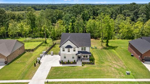 Photo of 284 Tahoe Way, Richmond, KY 40475 (MLS # 25504585)