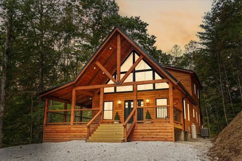 Photo of 151 Valley Way, Campton, KY 41301 (MLS # 25503514)