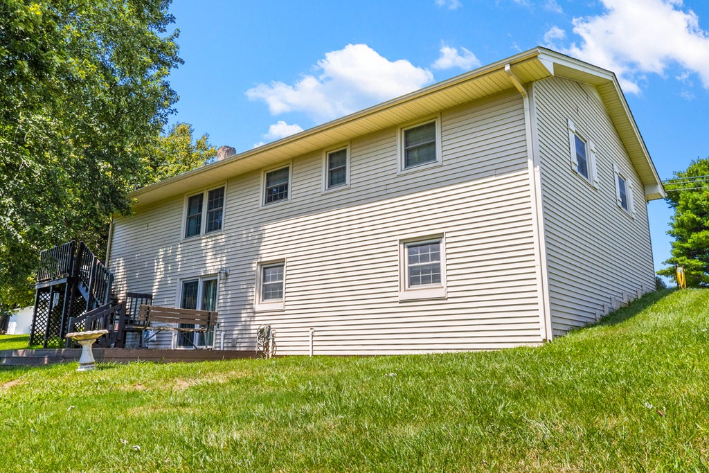 Photo of 561 Old Whitley Road, London, KY 40744 (MLS # 26020746)