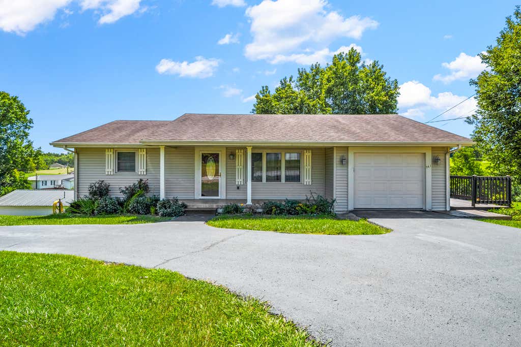 Photo of 561 Old Whitley Road, London, KY 40744 (MLS # 26020746)