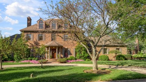 Photo of 870 McMeekin Place, Lexington, KY 40502 (MLS # 25502731)
