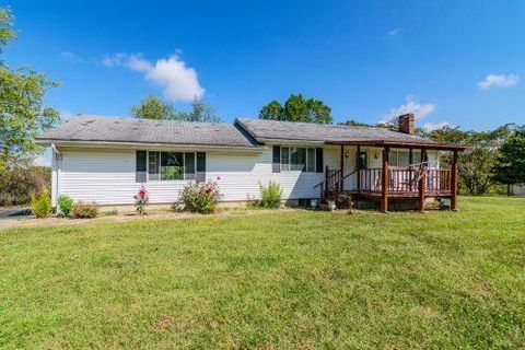 Photo of 631 Prescott Road, Paris, KY 40361 (MLS # 25501913)