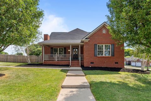 Photo of 100 Dove Run Circle, Georgetown, KY 40324 (MLS # 25500665)