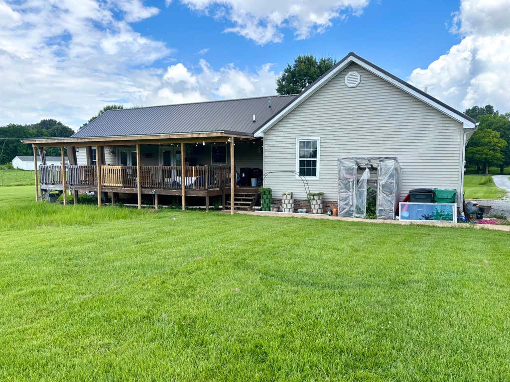 Photo of 153 Webster Lane, Calvert City, KY 42029 (MLS # 26020163)