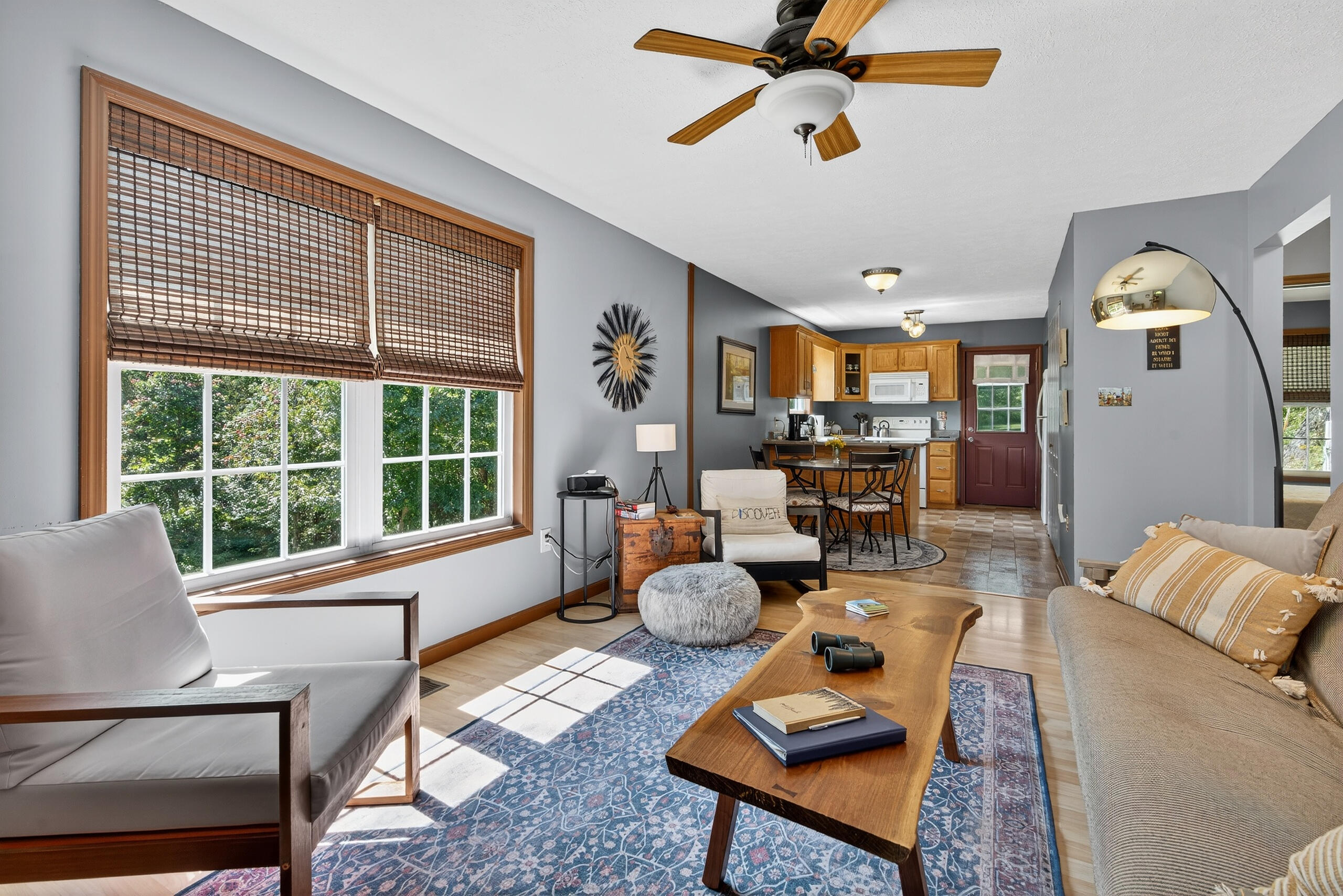 Berea, Kentucky 40403, United States, 2 Bedrooms Bedrooms, ,1 BathroomBathrooms,Residential,Active,214803